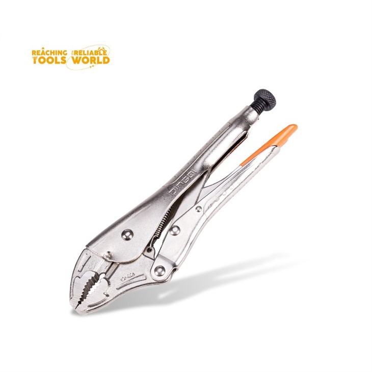 Japanese Type Locking Pliers With Blade