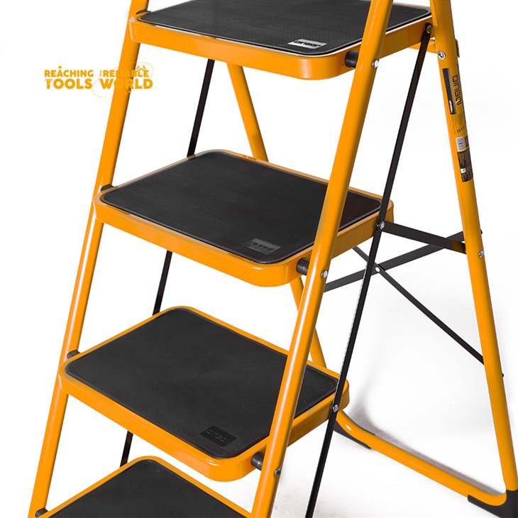 Safety Wide Step Ladder